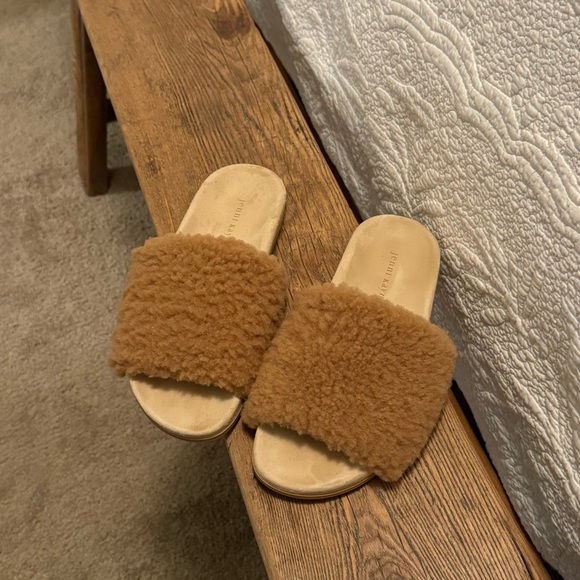 Jenny Kayne Shearling Slide Sandal. New w/o box. - Picture 3 of 9